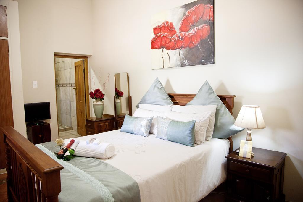 Dei Gratia Guest House Musina Exterior foto